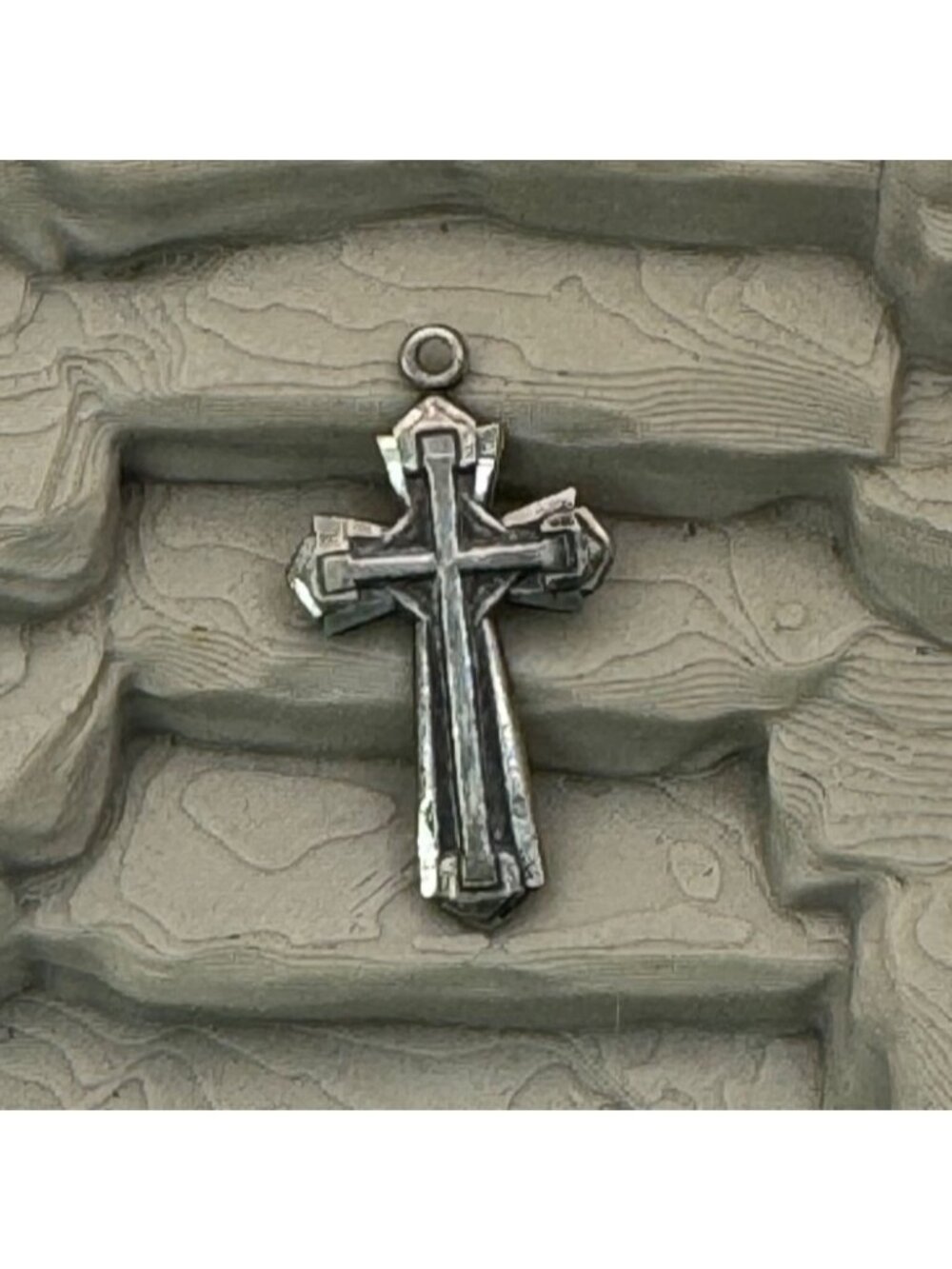 Bliss Sterling Silver Cross Pendant Religious Jewelry 2 Grams 1.5" Medal Charm